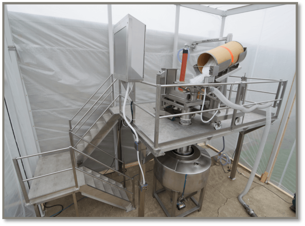 Integrated Comil and Bin Filling Station image Rheo